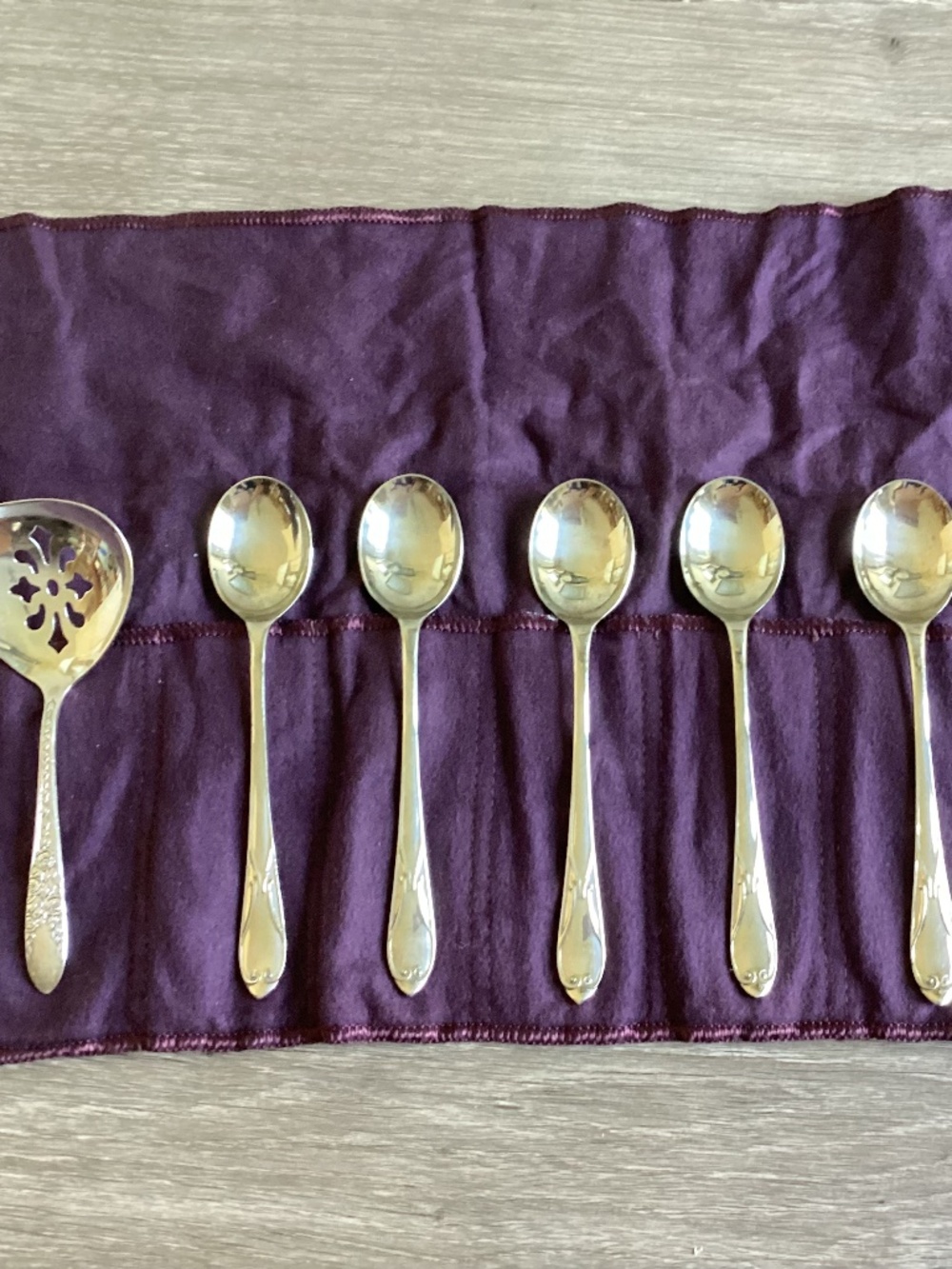Vtg silver-plated Tea Spoons Set Cloth Roll Sheffield England 7 Ps Set Rustless